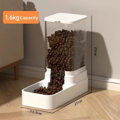 Distributeur automatique de nourriture et d'eau pour chiens et chats